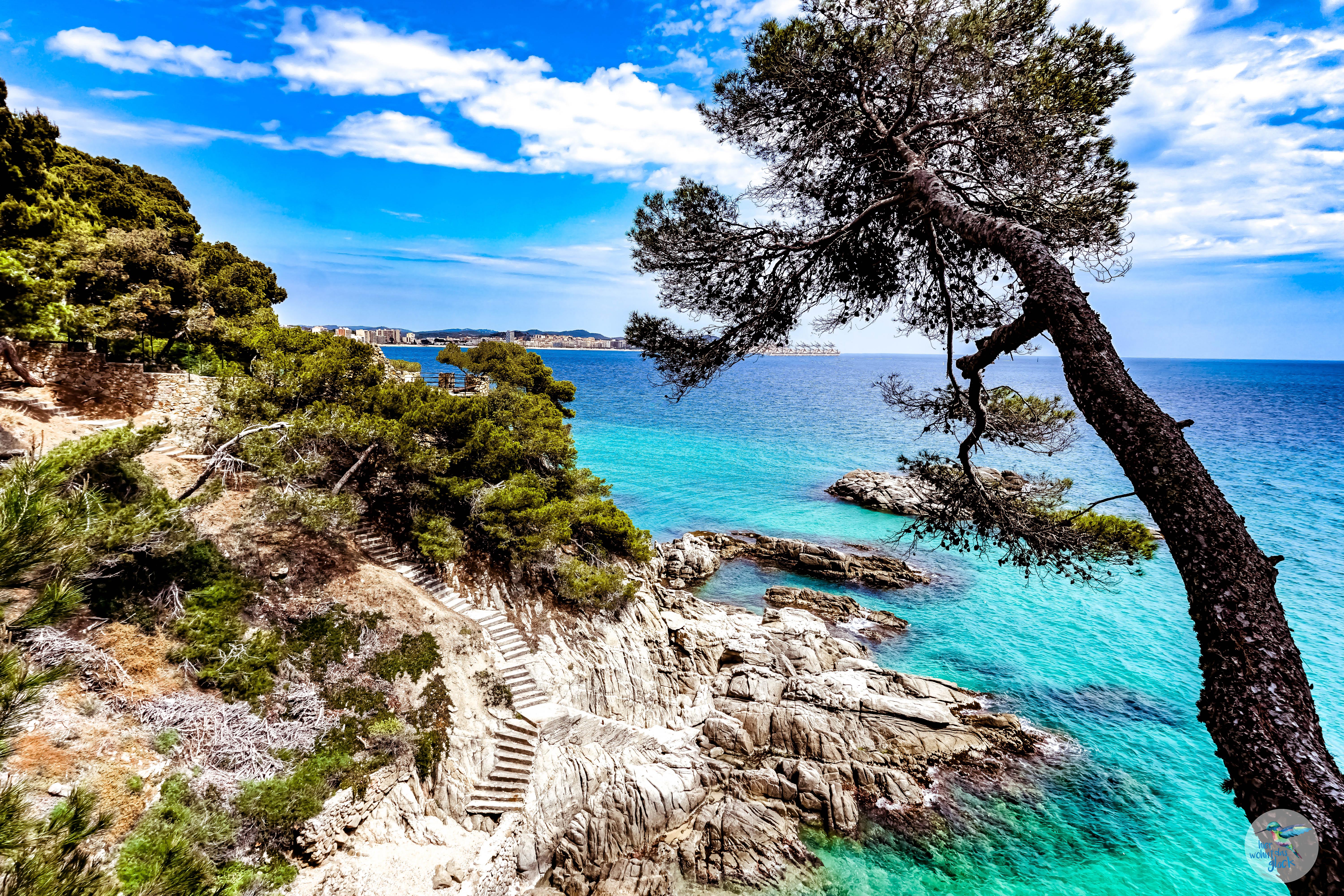 Die Buchten laden zum Verweilen und Baden ein