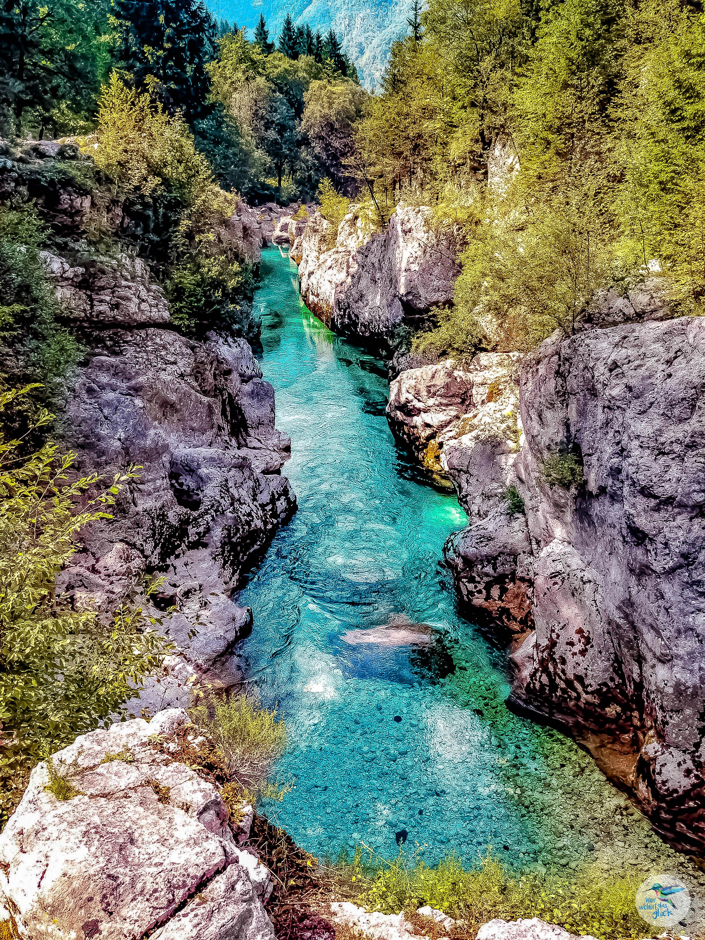 Die türkisblaue Soča am Alpe Adria Trail