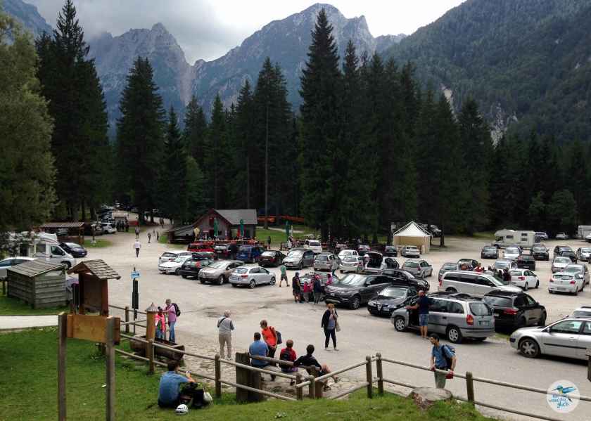 Großer Parkplatz am Laghi di Fusine