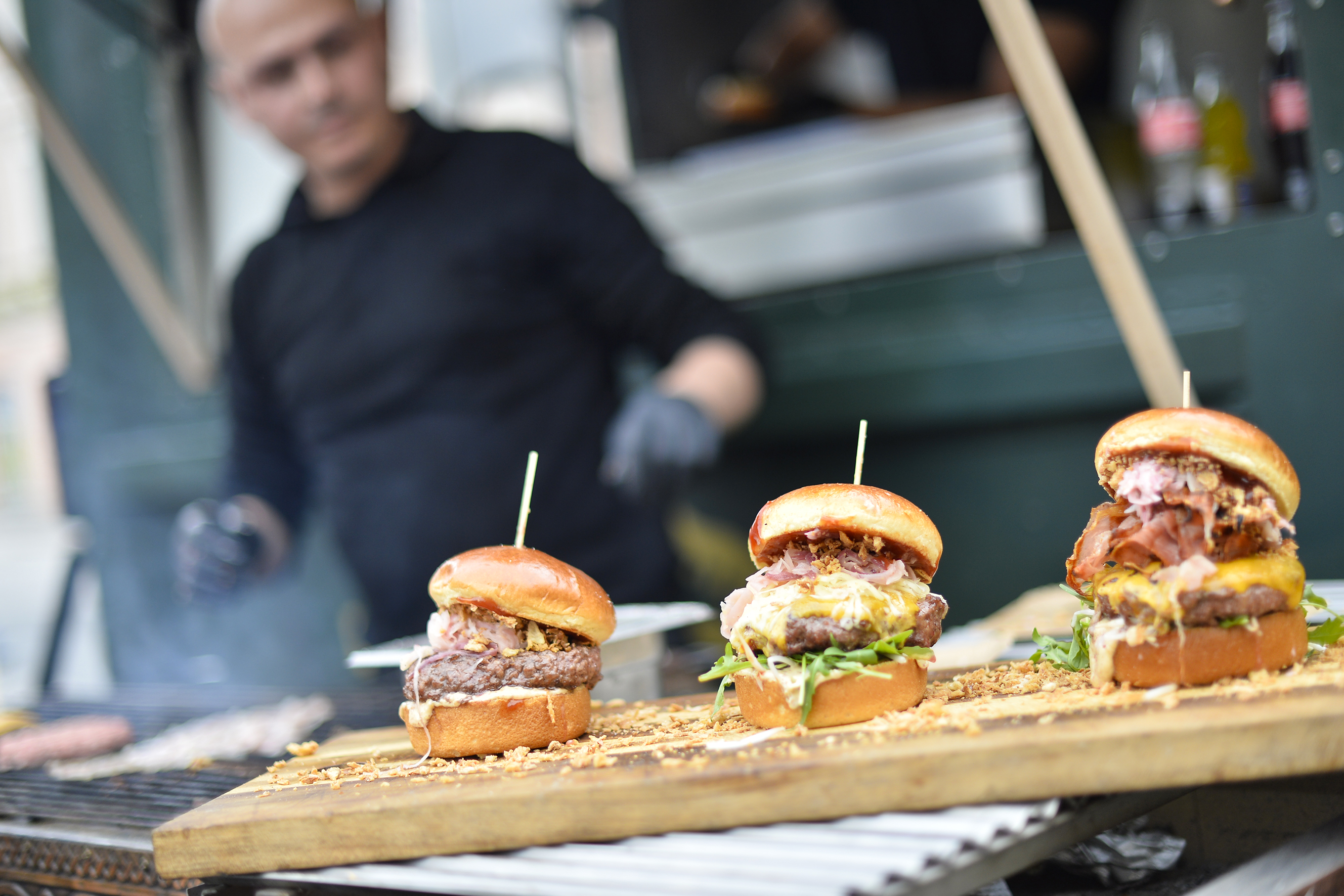 G´schmackige Burger - serviert von der Burger-Boutique © Wirtschaftsservice / Helge Bauer