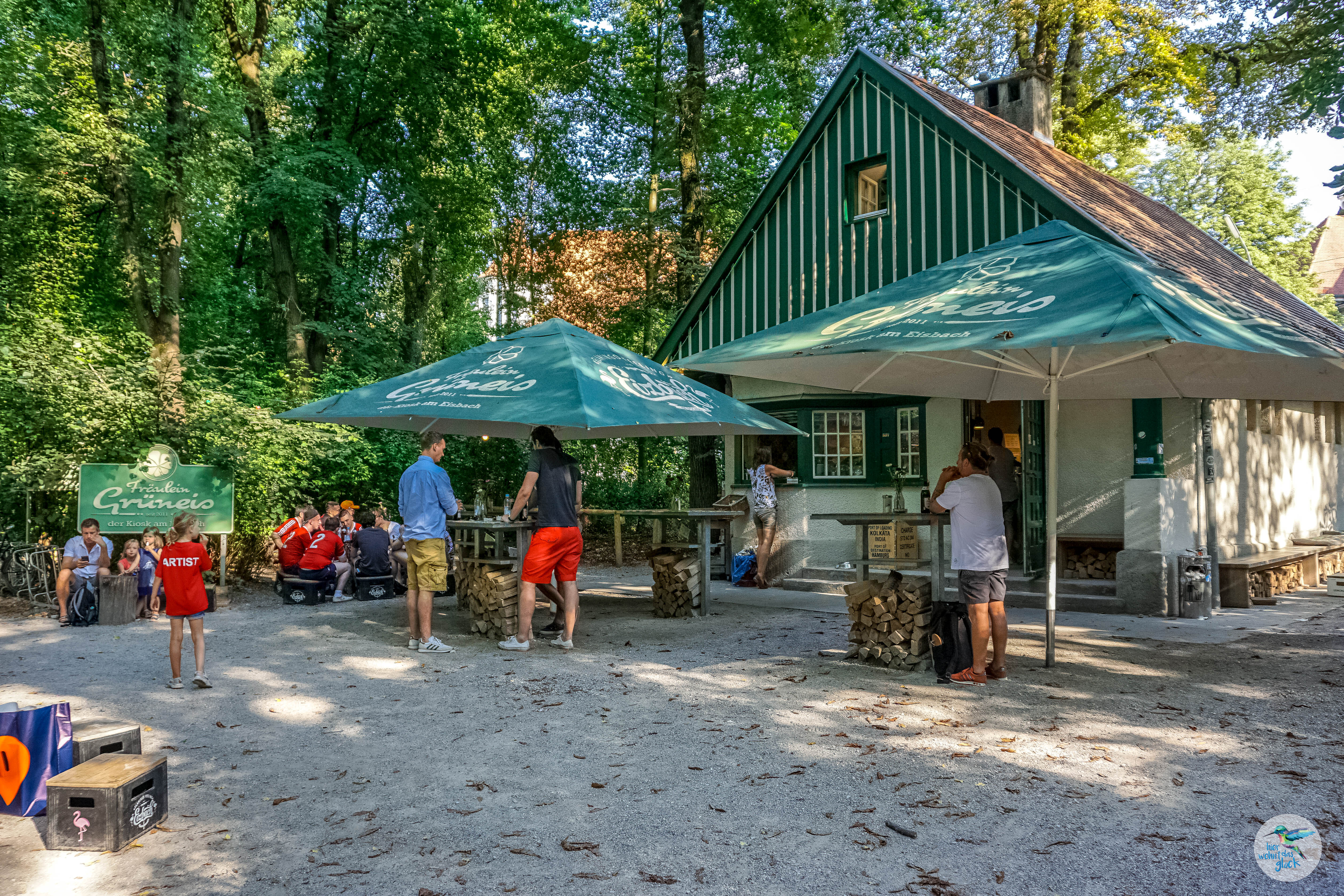 Wohlfühlen bei Fräulein Grüneis in der Nähe der Eisbachwelle